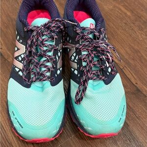 New Balance Women's Sneakers - Teal and Pink